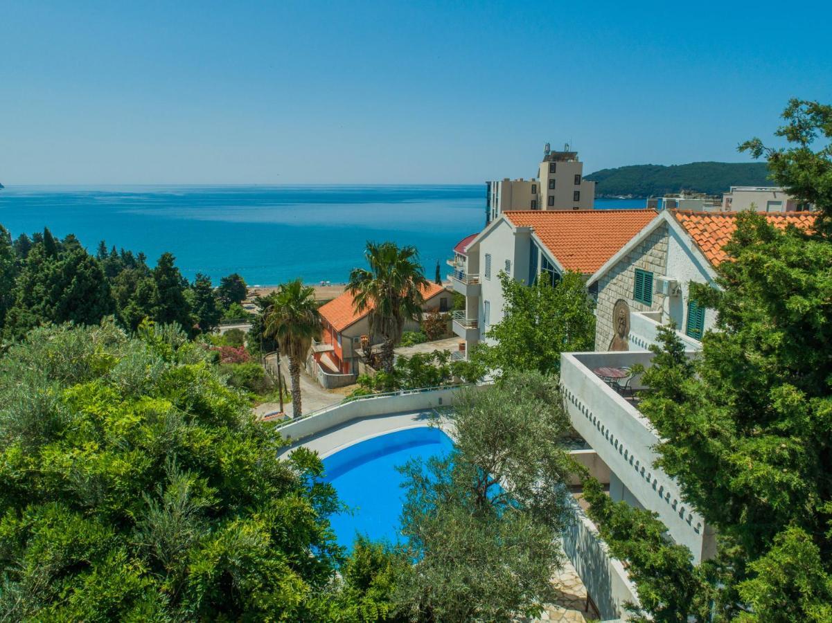 The Turtles Garden Villa Bečići Luaran gambar