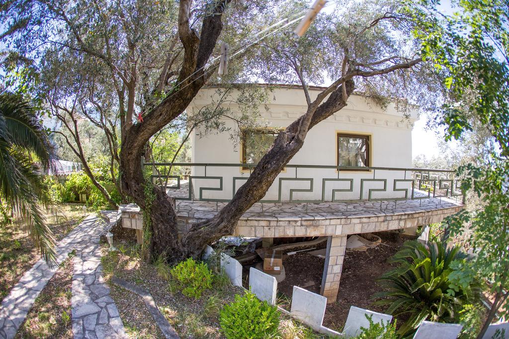 The Turtles Garden Villa Bečići Luaran gambar