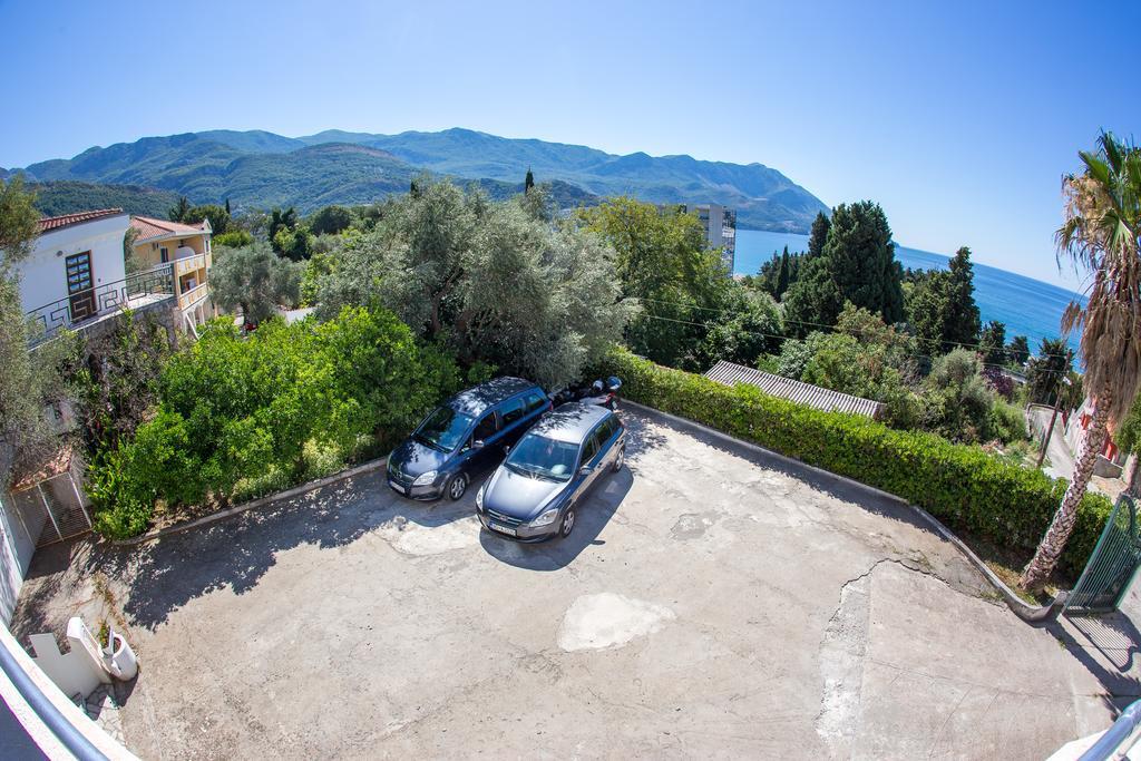 The Turtles Garden Villa Bečići Luaran gambar